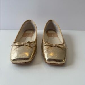 Elegant Gold Ballet Flats Anisa Square Toe Flat